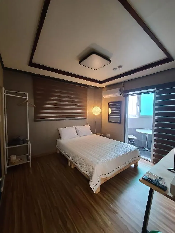 Treehouseunseo Guesthouse Incheon Wisma tamu