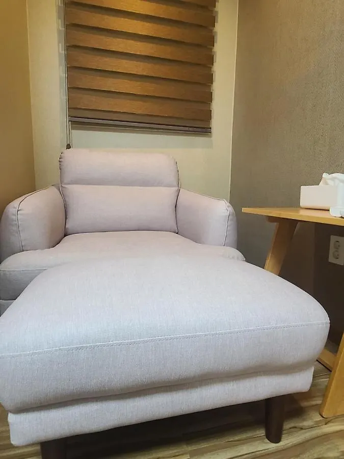 Treehouseunseo Guesthouse Incheon Wisma tamu